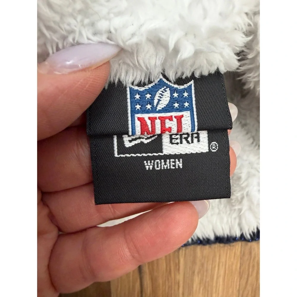 New‎ Era Patriots Beanie Navy Pom Pom Womens NFL Knit Winter Hat